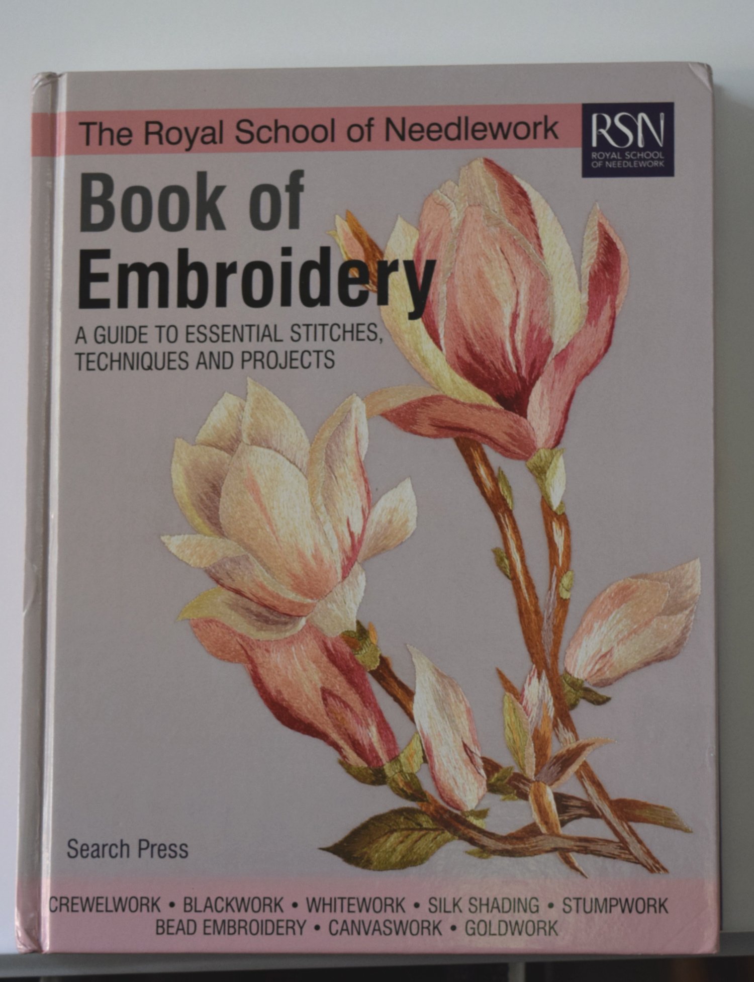Royal School of Needlework Book of Embroidery
